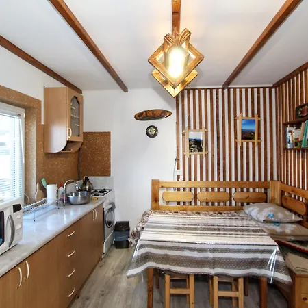 будиночок для щастя * Yaremche