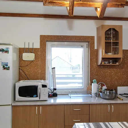 будиночок для щастя Tatil Evi *